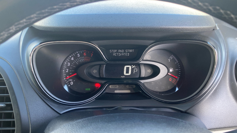 Renault Captur 1.2 TCE 120 Signature S Nav 5dr EDC Petrol Hatchback